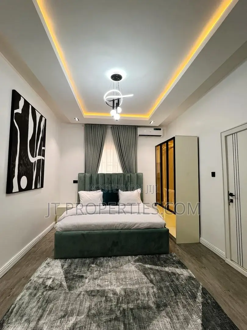 Luxury 1bedroom Maitama