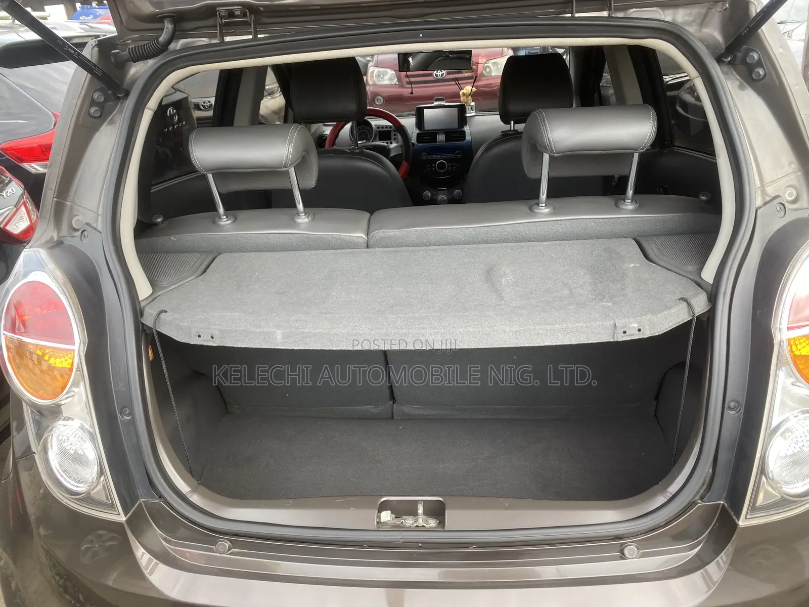 Chevrolet Spark LT 2012 Brown