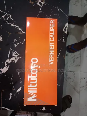 Mutitoyo 8" Analog Caliper