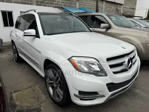Mercedes-Benz GLK-Class 350 4MATIC 2013 White