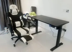 Esports Chair With Footrest.