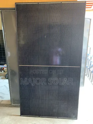 600 Watts All Black Panel