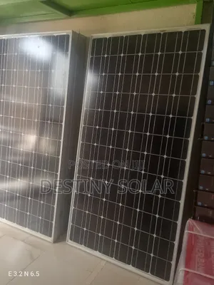 300watts Solar Penal Canadian Mono Used Like New One