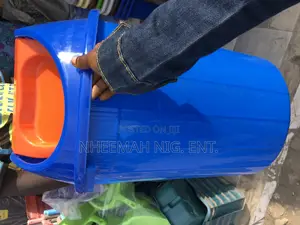 Swing Bin Bucket