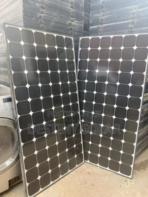 300watts Solar Penal Canadian Mono Sun Power Bank Frame