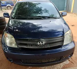 Toyota Corsa 2004 Blue