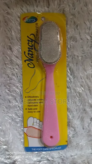 Nancy Foot Scraper With Stainless Steel Head