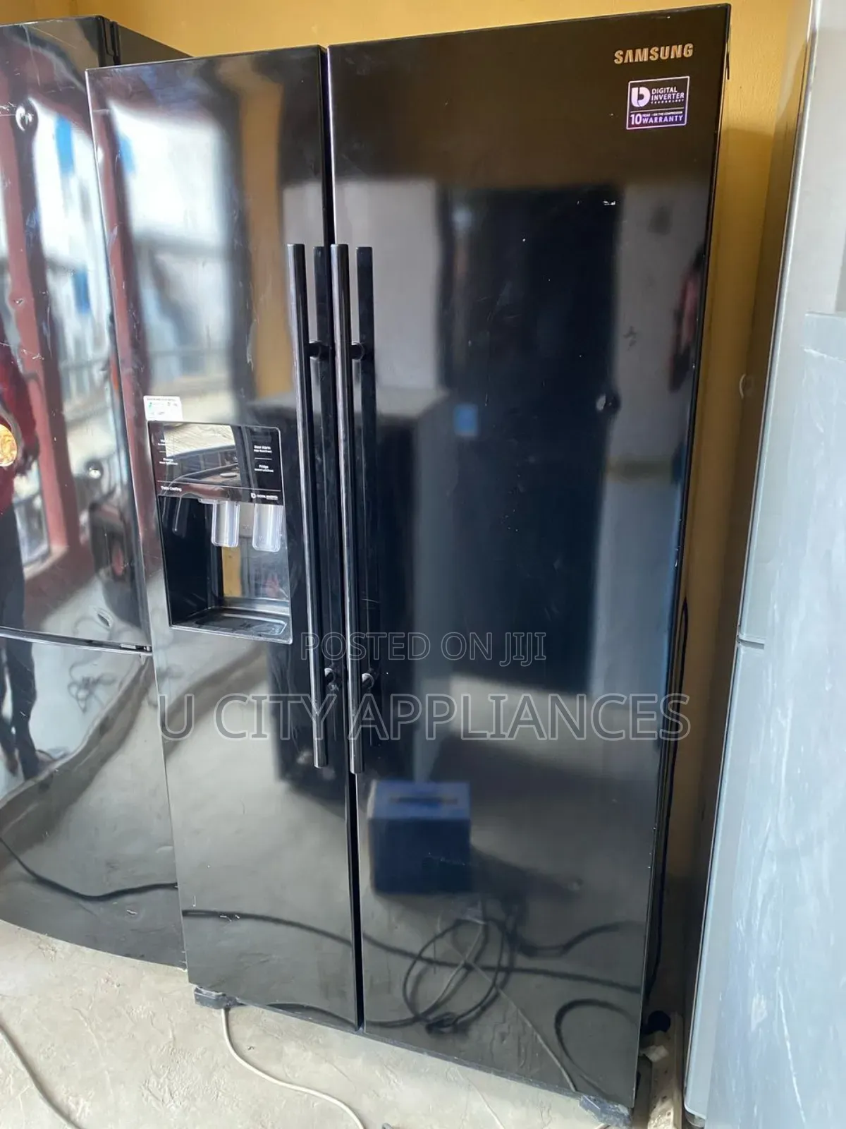 Samsung Uk Neatly Used Side by Side Inverter Refrigerator