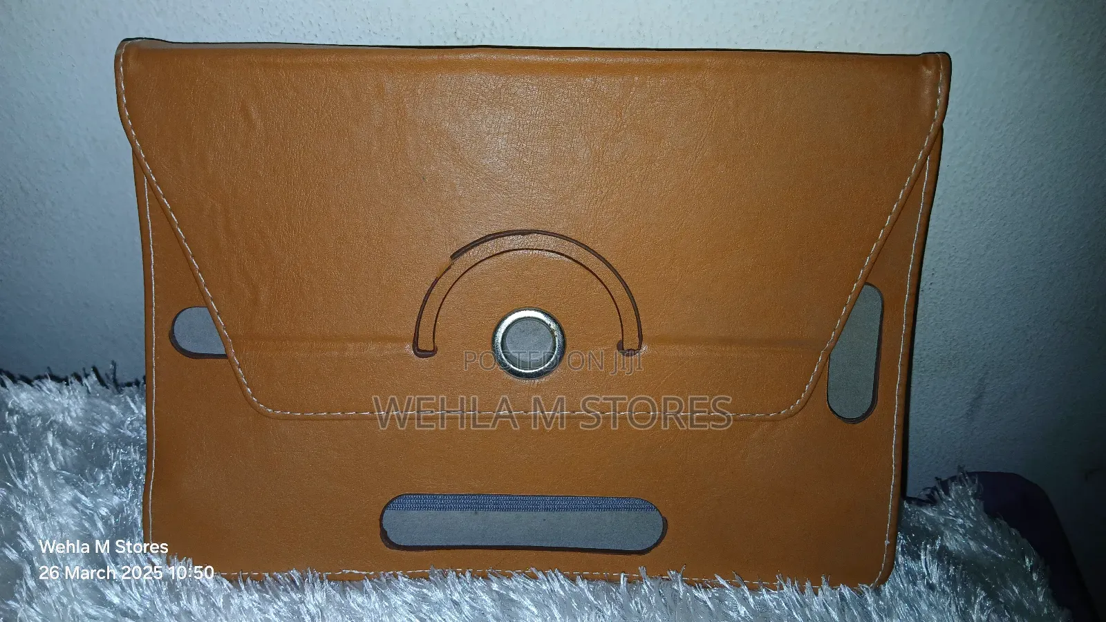 iPad Cover/Stand - 10"