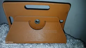 iPad Cover/Stand - 10"