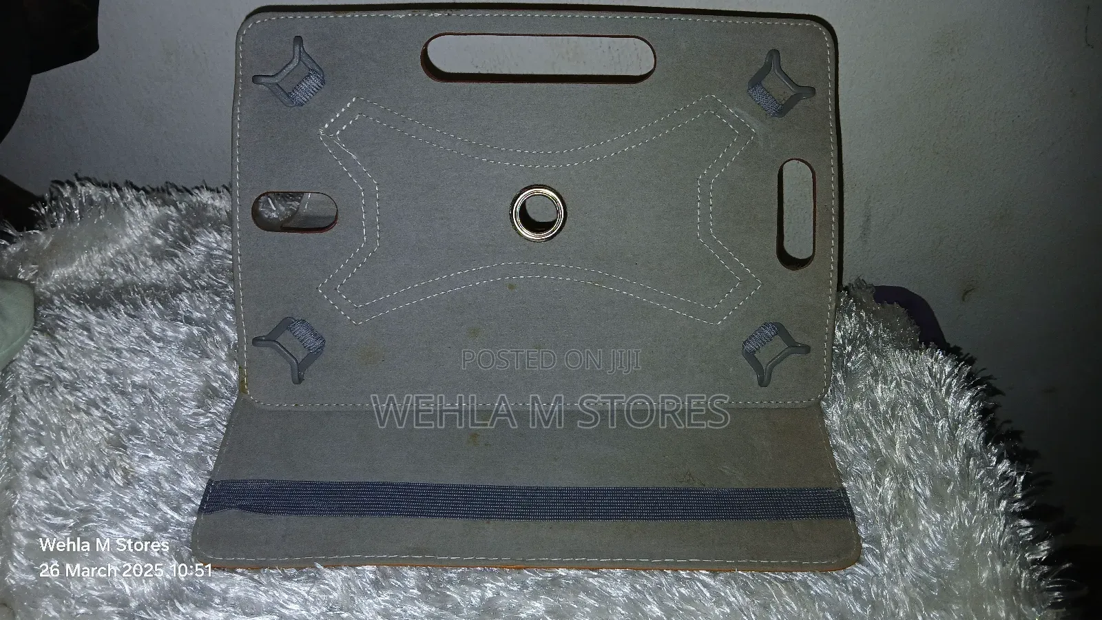 iPad Cover/Stand - 10"