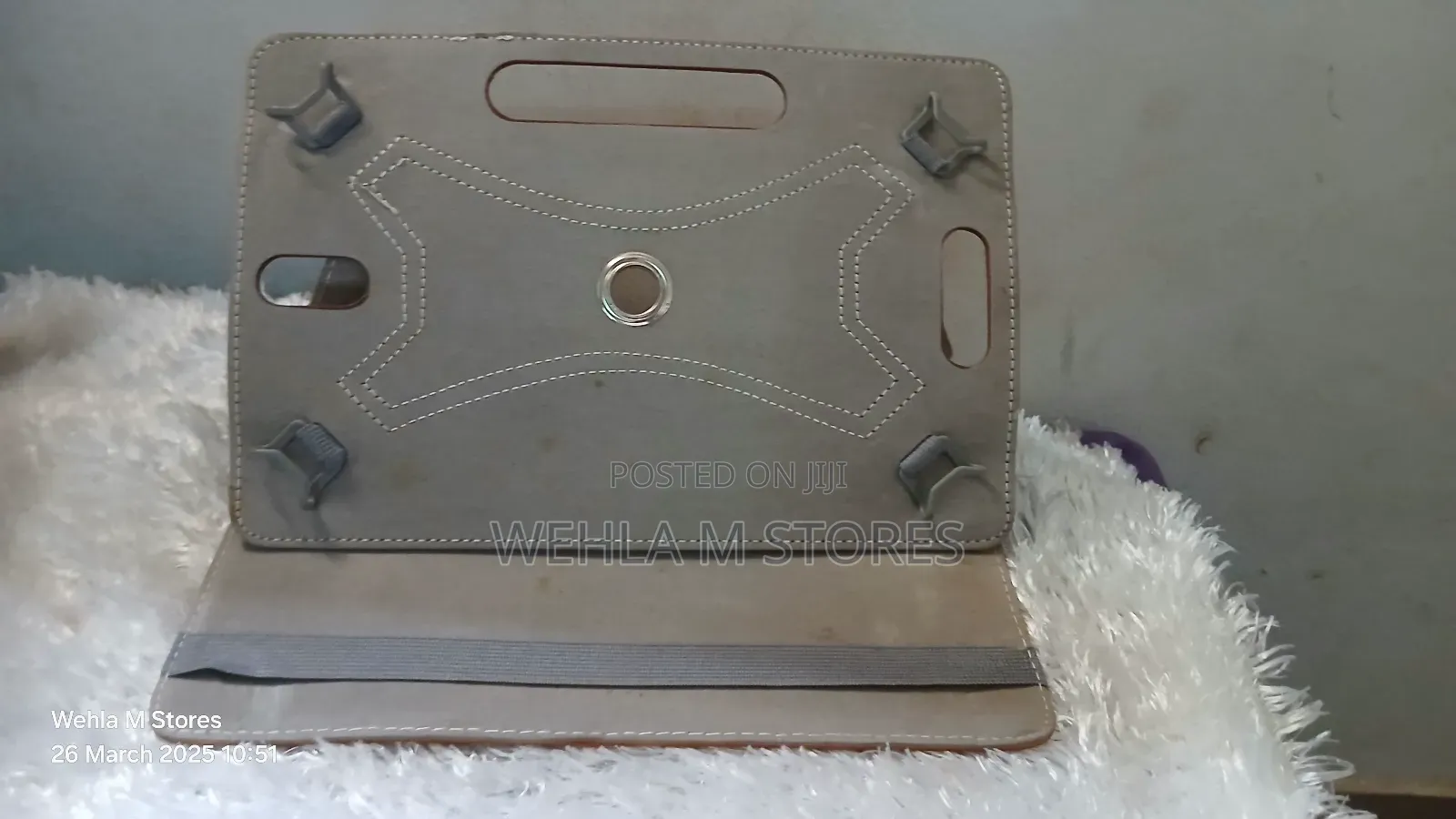 iPad Cover/Stand - 10"