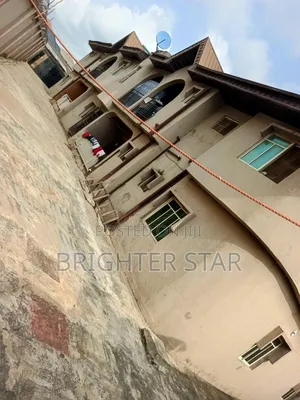 3bdrm Block of Flats in Egan for sale