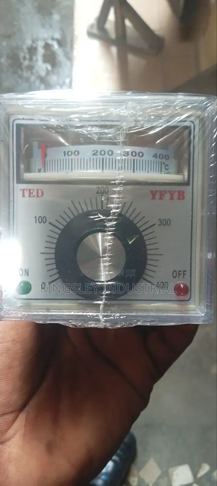 Temperature Controller 0-400