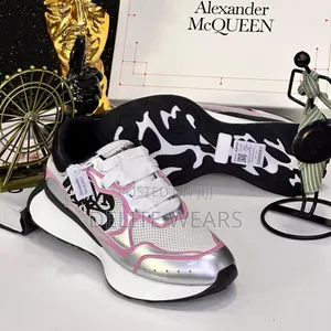 Photo - High Quality Alexande McQueen