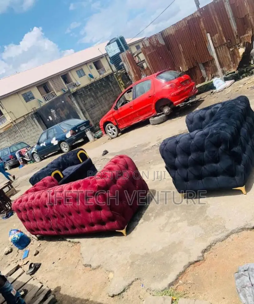 Classic Full Button Sofa Set