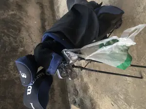 Golf Set With Balls and Tees