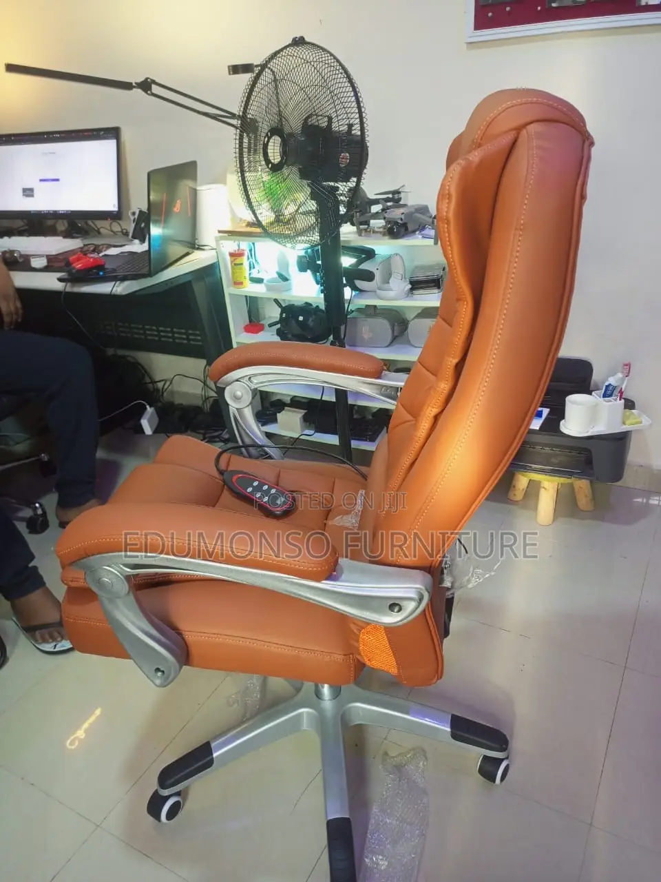 Massage Reclining Office Chair With 7 Points Vibration