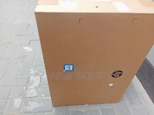 New Desktop Computer HP AiO 24 8GB Intel Core i7 SSD 512GB