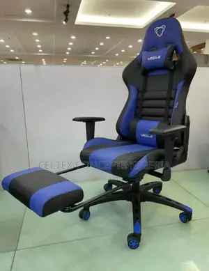 Gaming Chair With Footrest