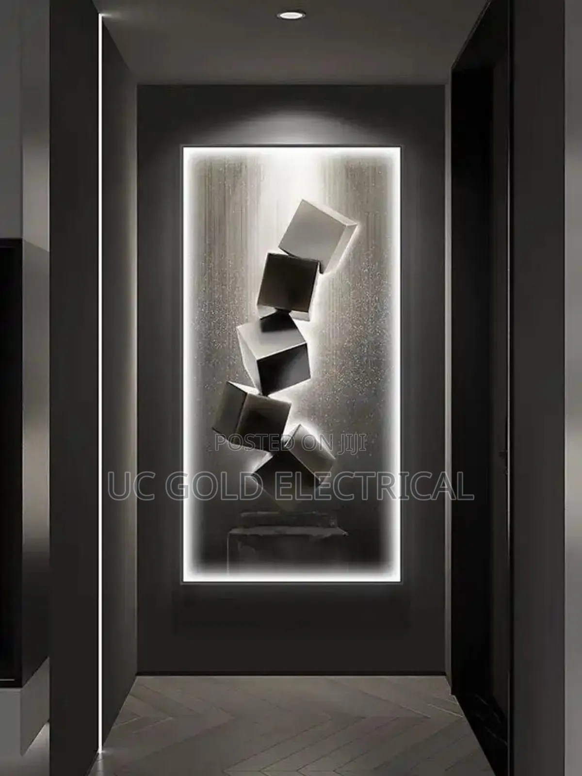 Luxurious Frame Wall Light