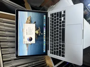 Laptop Apple MacBook Pro 2015 8GB Intel Core I5 SSD 256GB