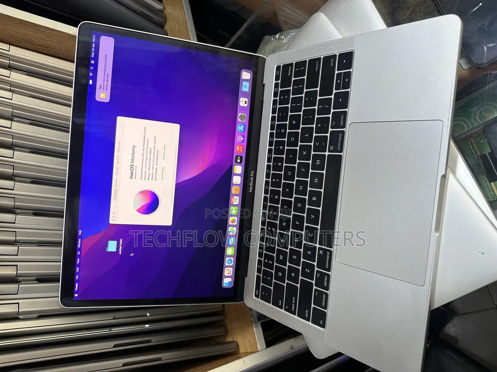 Laptop Apple MacBook Pro 2017 8GB Intel Core I5 SSD 256GB