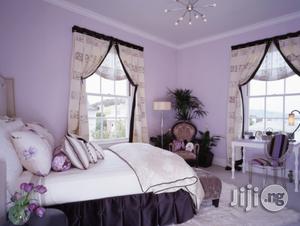 Curtain Professional Touch