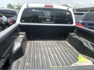 Toyota Tacoma 2013 White