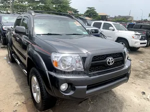 Toyota Tacoma Access Cab Automatic 2011 Gray