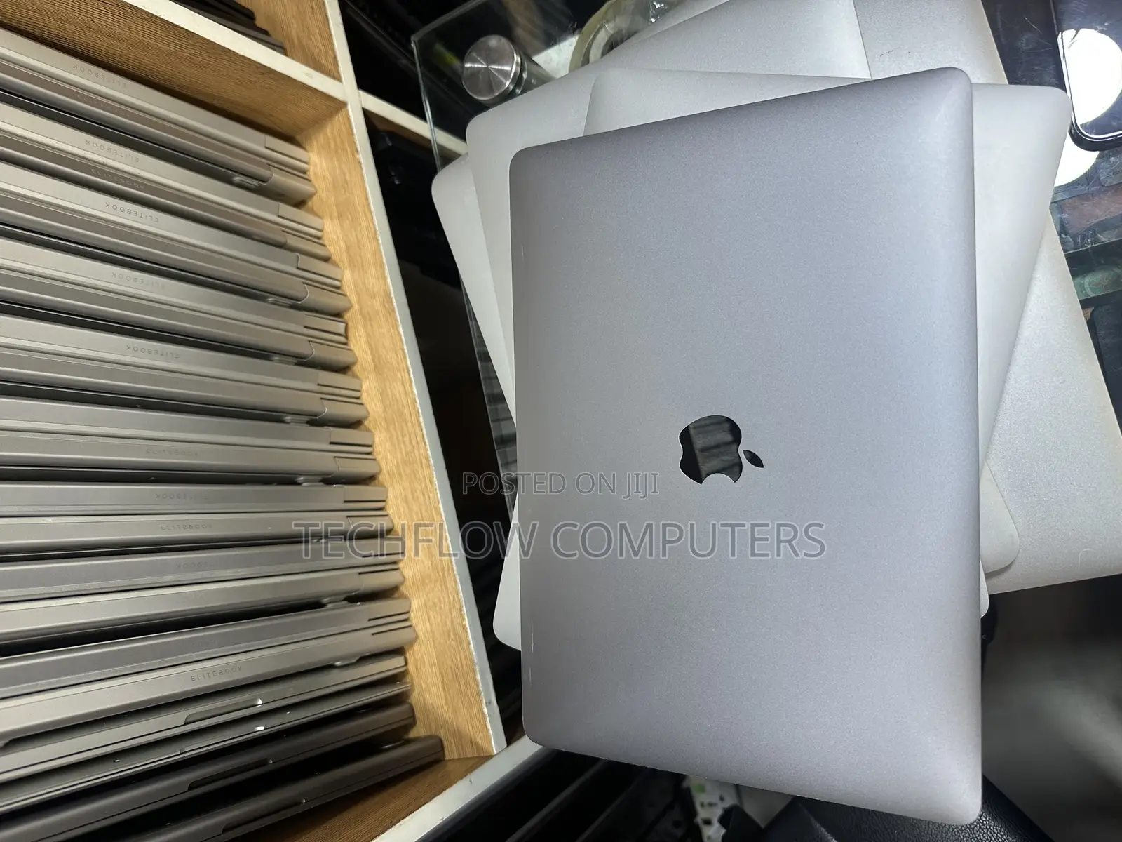 Laptop Apple MacBook Pro 2017 16GB Intel Core I7 SSD 256GB