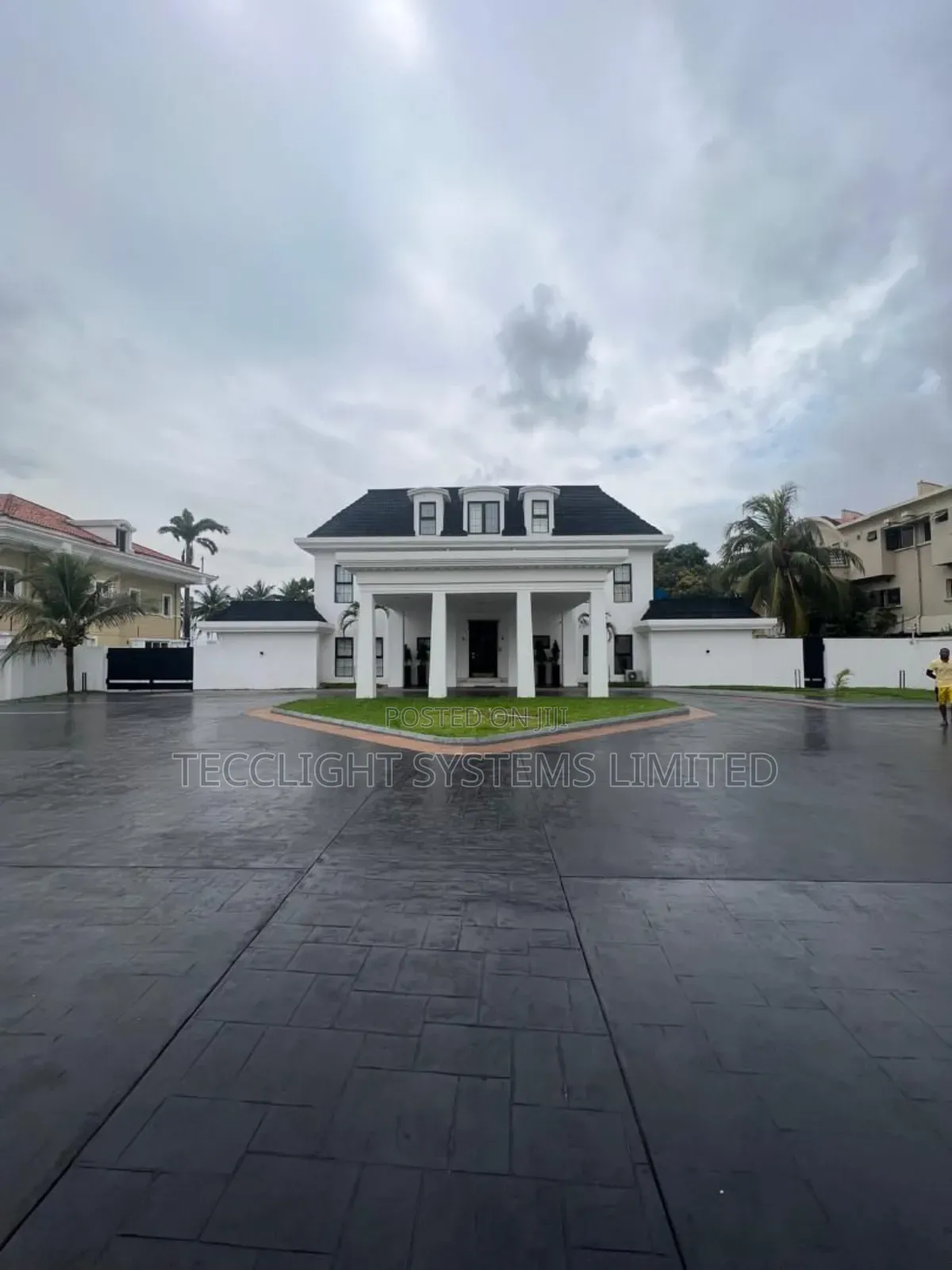 5bdrm Mansion in Ikoyi Lagos, Sangotedo for sale