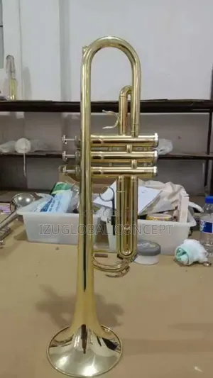Photo - Professional Trumpet - Gold
