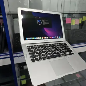 Laptop Apple MacBook Air 8GB Intel Core i7 SSD 128GB