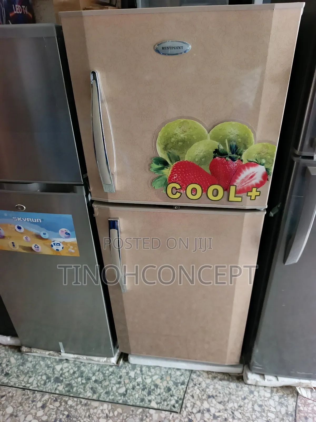 Restpoint Refrigerator 200 Litres