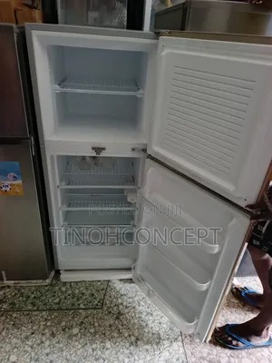 Restpoint Refrigerator 200 Litres