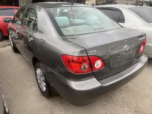 Toyota Corolla 1.6 VVT-i 2008 Gray