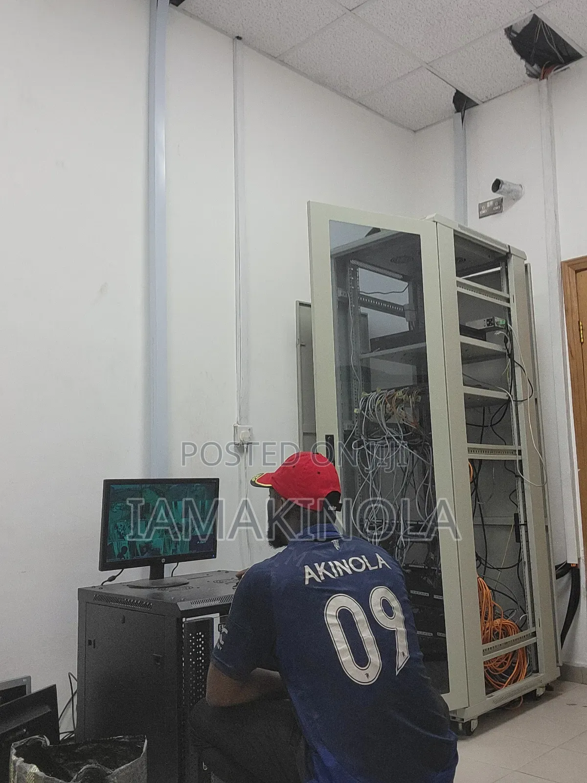 Professional CCTV Technician Both Ip Cameras and Analog