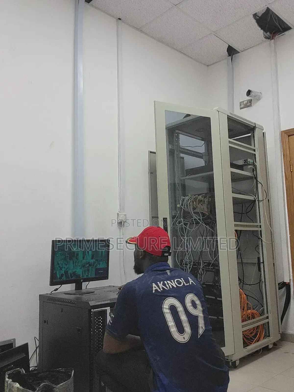 Professional CCTV Technician Both Ip Cameras and Analog