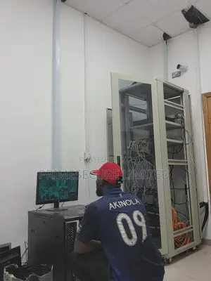 Professional CCTV Technician Both Ip Cameras and Analog
