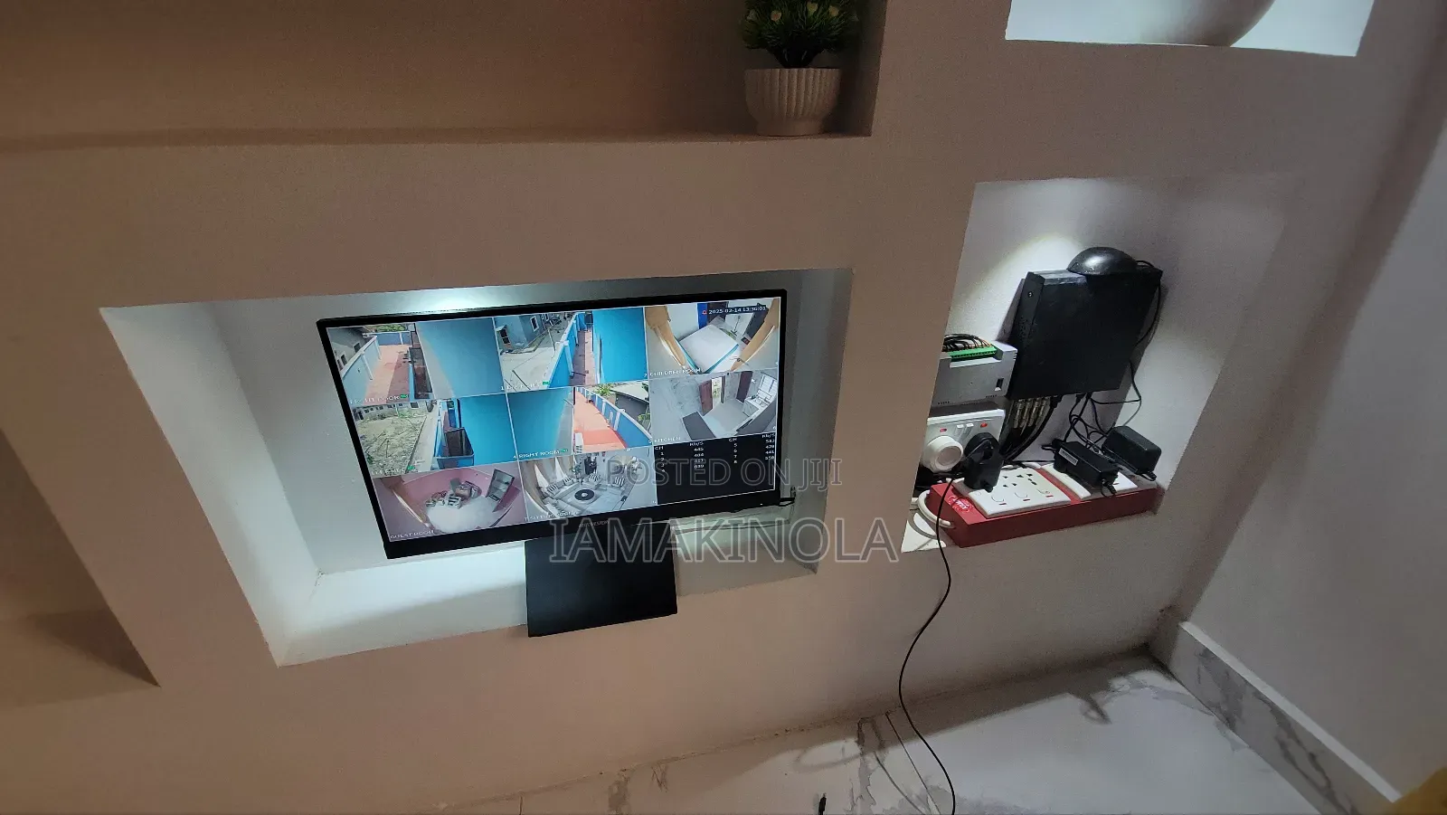 Professional CCTV Technician Both Ip Cameras and Analog