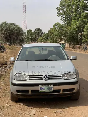 Photo - Volkswagen Golf 2005 Silver