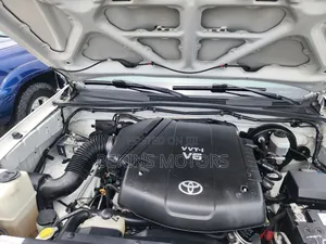 Toyota Tacoma 2011 White