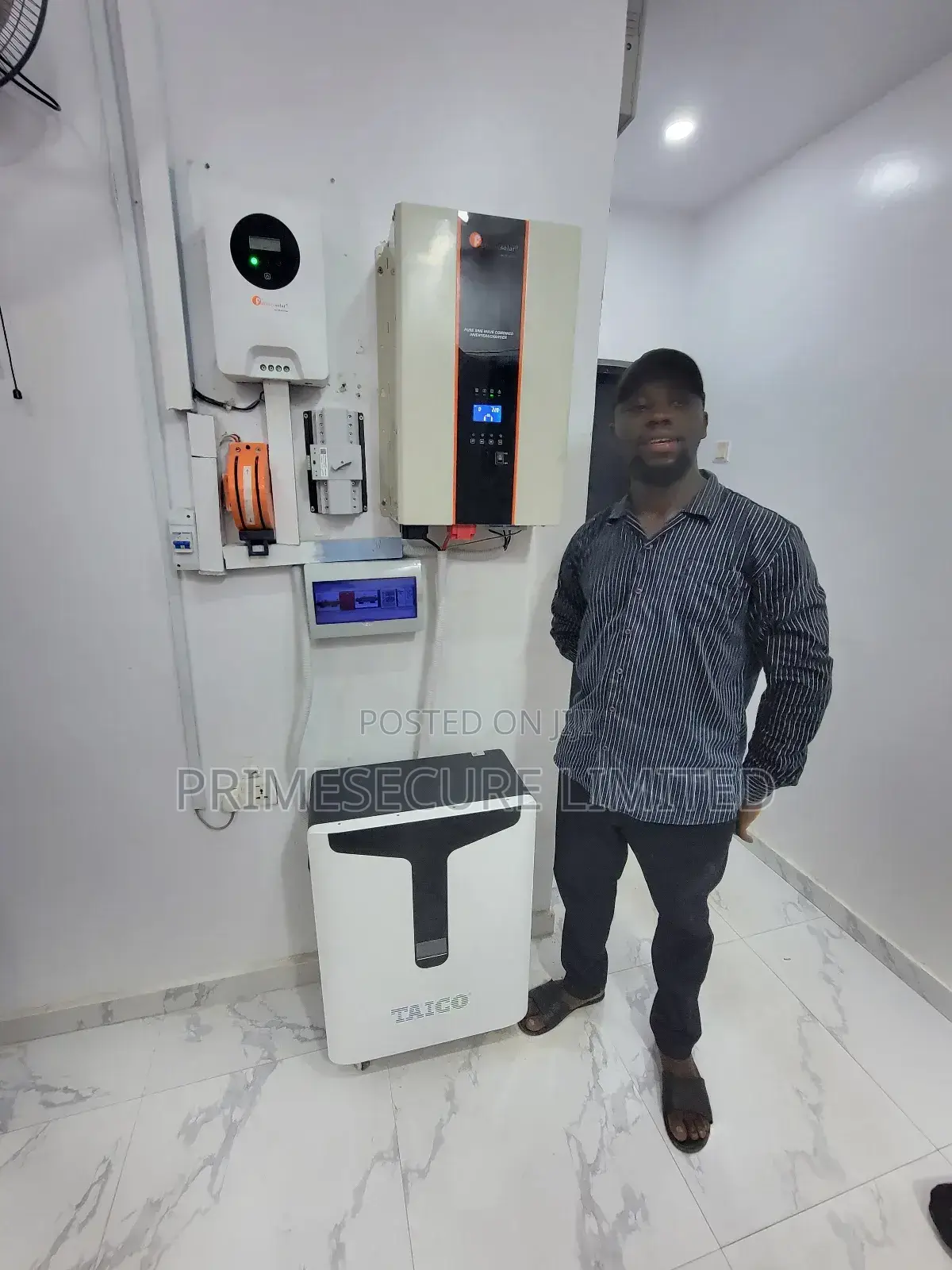 Professional Technician for Solar System Installation