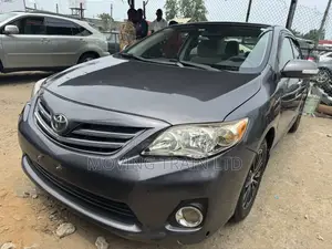Toyota Corolla 2009 Gray