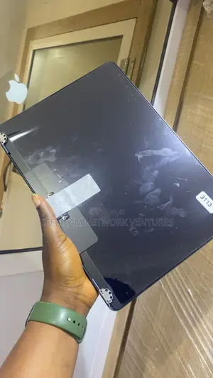 Macbook Air M3 13.3’Inch Complete Screen