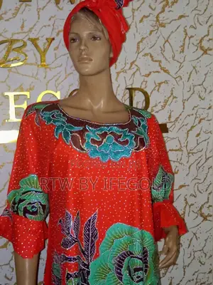 Photo - Ready to Wear