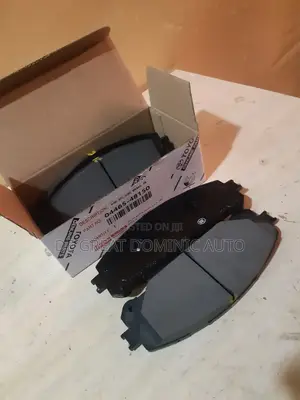 Original Front Brake Pads Rx350/Highlander/Sienna 015 to 024