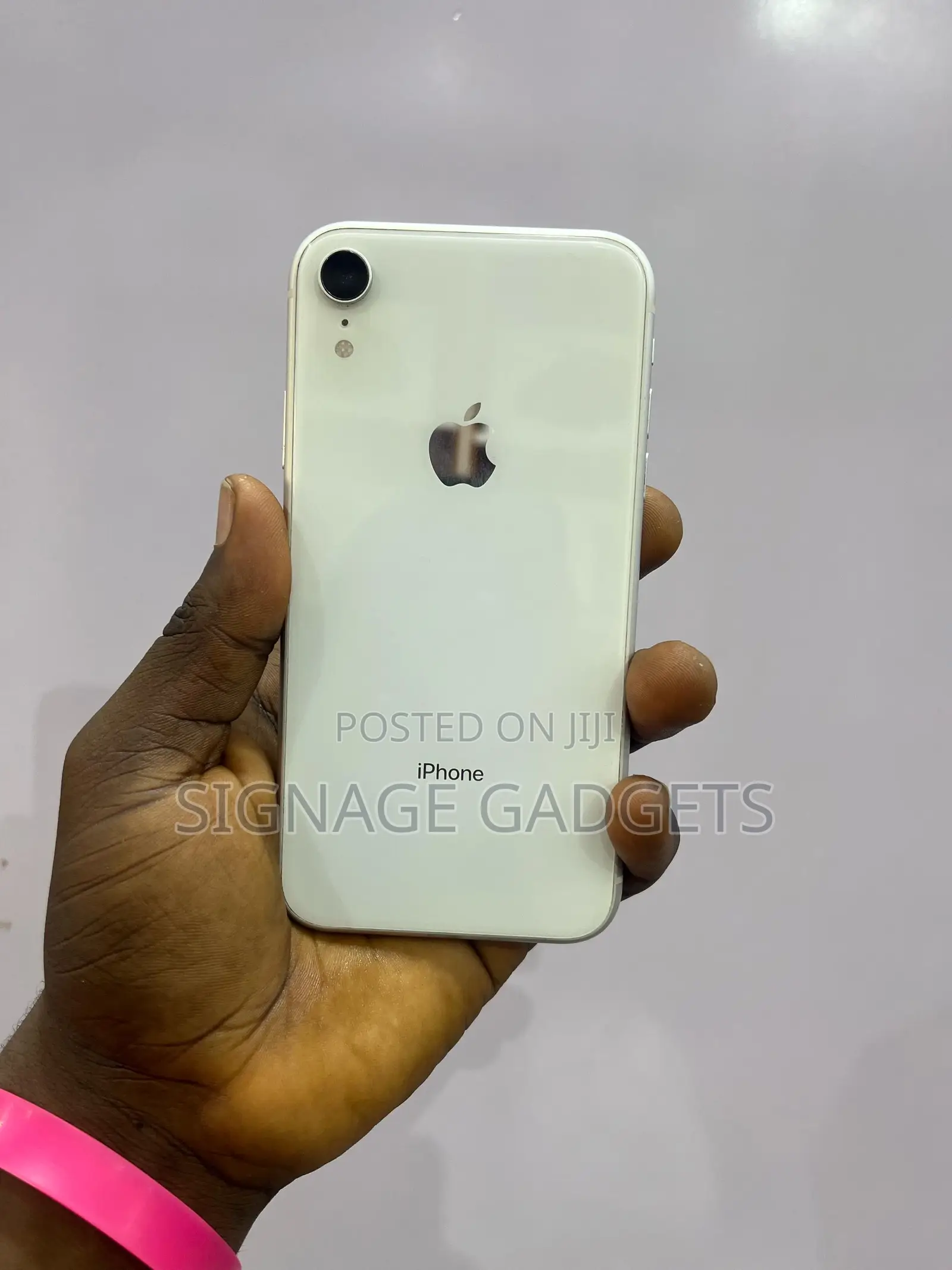 Apple iPhone XR 128 GB White