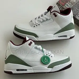 Photo - Nike Air Jordan 3 “Roubluxe